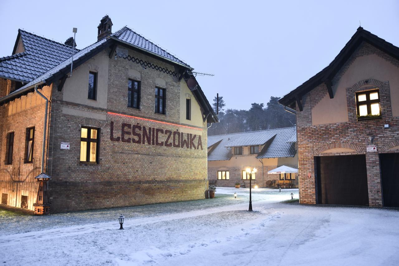 Pensjonat Lesniczowka Hotel Słubice Kültér fotó